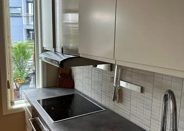 Urban And Quiet In Centrum Lägenhet